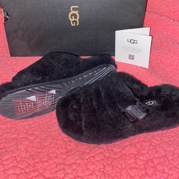 UGG Fluff You slippers NIB 3M, 5W - Picture 3 of 6